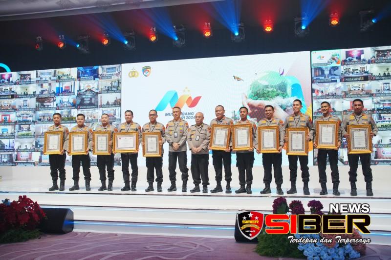 Polres Jember Raih Penghargaan Kategori Pelayanan Prima (A) dari Kapolri