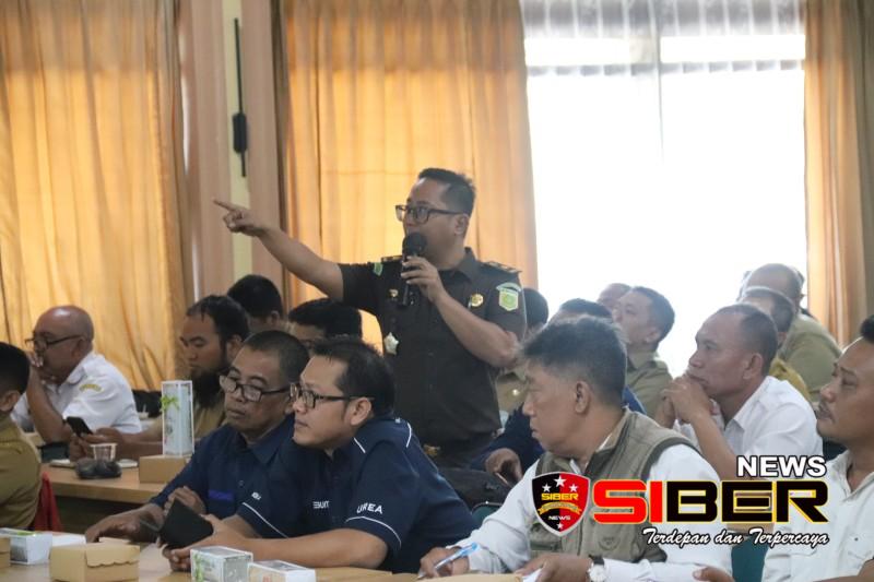 Kejari Situbondo Berikan Penerangan Hukum Pupuk Bersubsidi, Kasi Intel Kejari Situbondo : Jangan Hanya Kumpulin KTP&nbsp;Saja