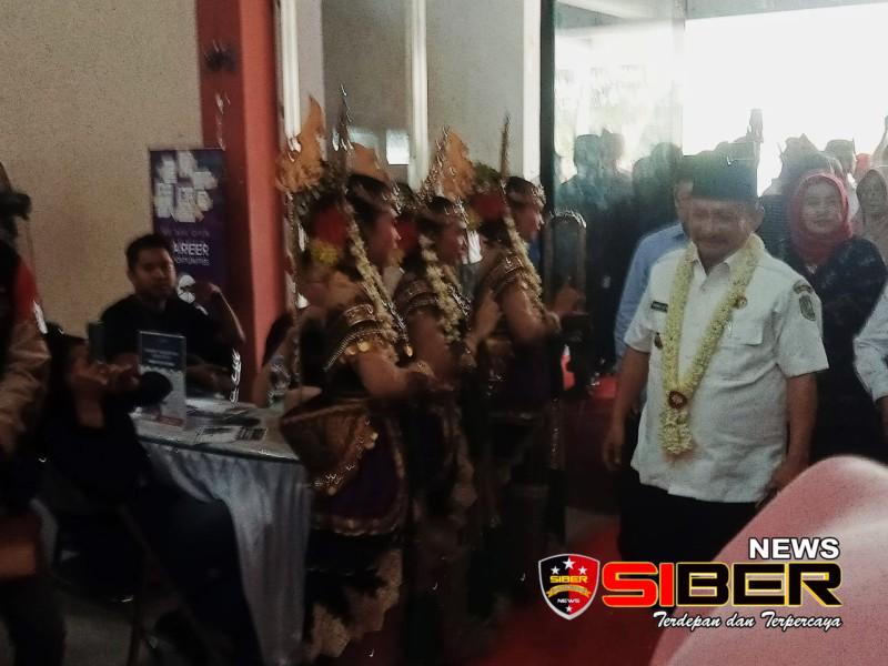 Bupati Situbondo Buka Job Fair Dan Expo 2024, Bupati Karna:Semoga Ini Menjadi Wadah Untuk Kurangi&nbsp;Pengangguran