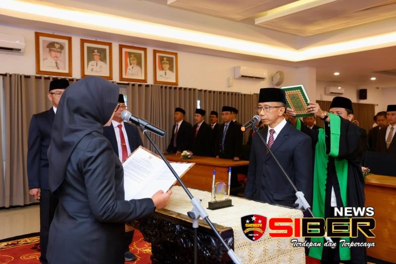 Guntur Priambodo Resmi di Lantik Sebagai PJ Sekretaris Daerah Banyuwangi